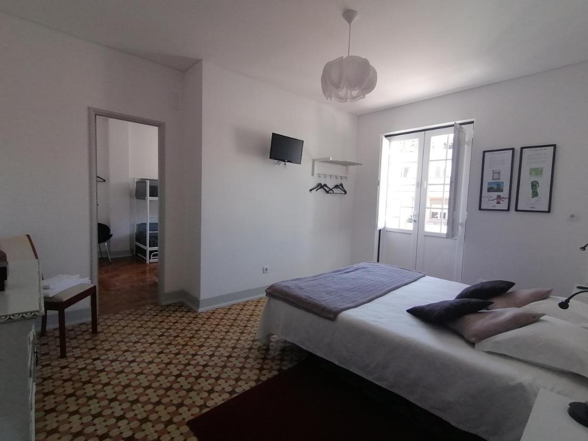Hostel Rossio Alcobaca Exterior photo