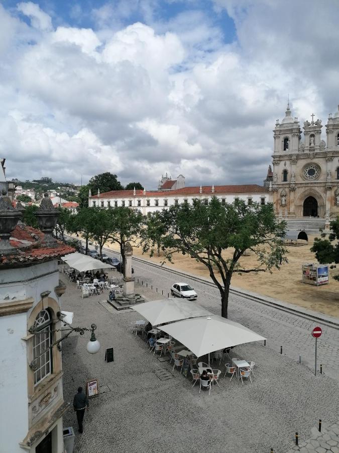 Hostel Rossio Alcobaca Exterior photo