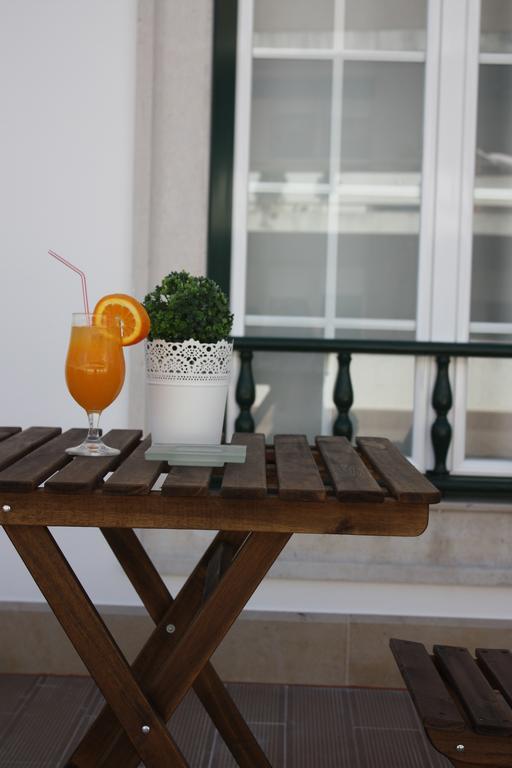 Hostel Rossio Alcobaca Exterior photo